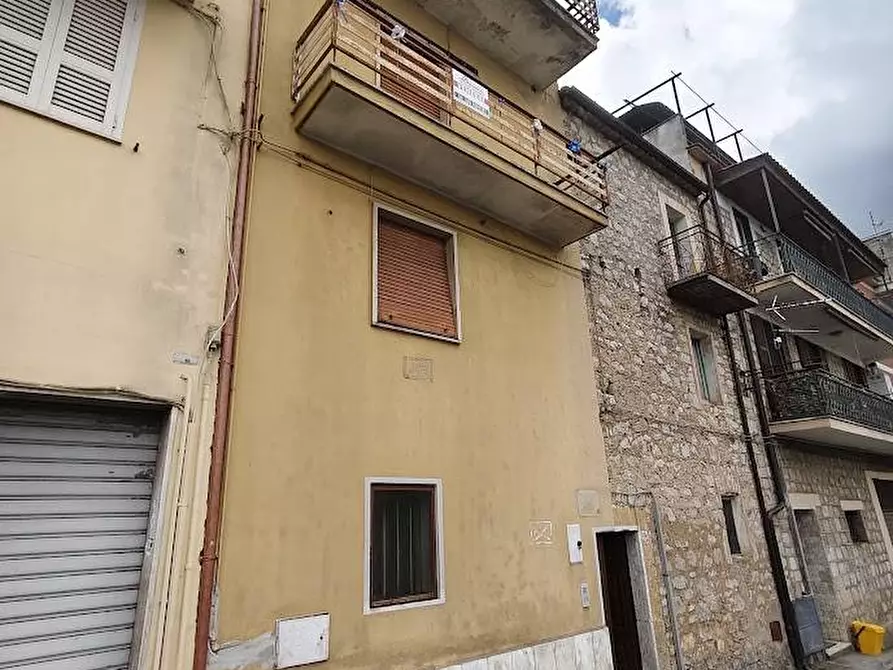 Immagine 1 di Appartamento in vendita  in via arringo snc a Sonnino