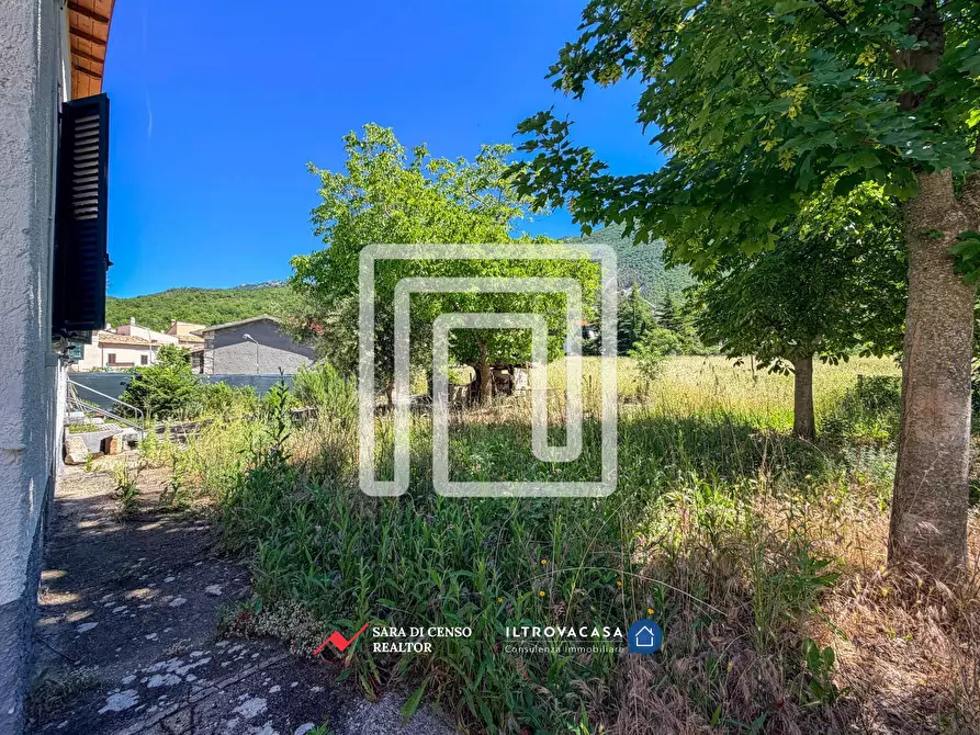 Immagine 38 di Casa indipendente in vendita  in Via Della Madonna 29 a Villa Santa Lucia Degli Abruzzi