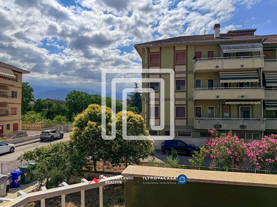 Immagine 10 di Appartamento in vendita  in via Giulia 11 a Sulmona