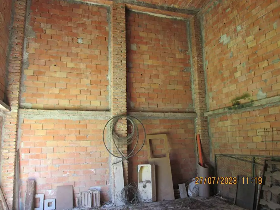 Immagine 3 di Locale commerciale in vendita  in Viale Liberta 56 a Cupramontana