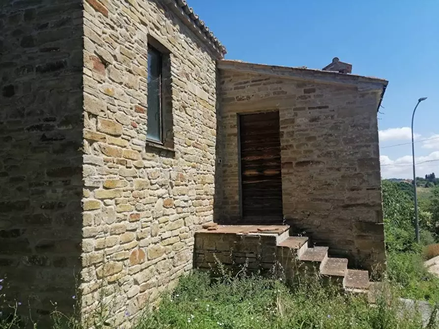 Immagine 3 di Rustico / casale in vendita  in frazione Moricozzi a Apiro