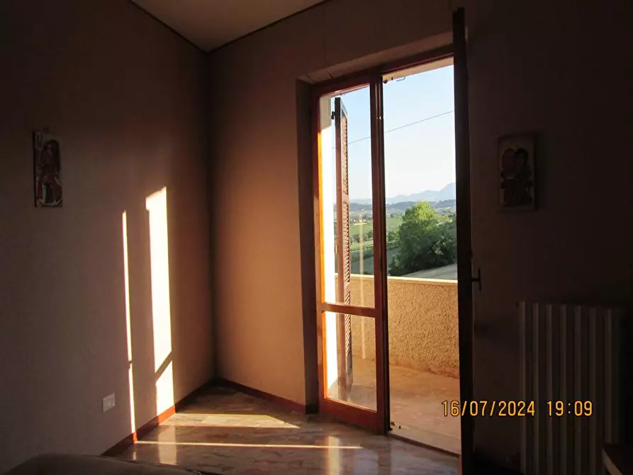 Immagine 13 di Villa in vendita  in via Torre 26/a a Cupramontana