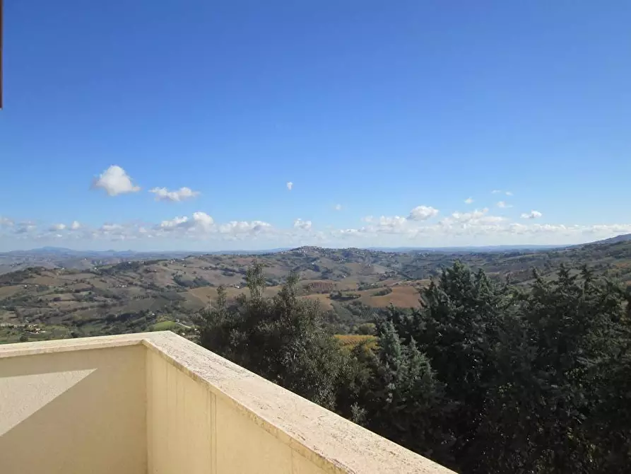 Immagine 2 di Appartamento in vendita  in Viale della liberta 23 a Cupramontana