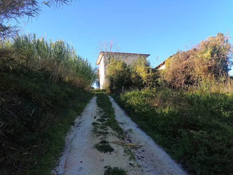 Immagine 3 di Appartamento in vendita  in Contrada Moricozzi 16 a Appignano