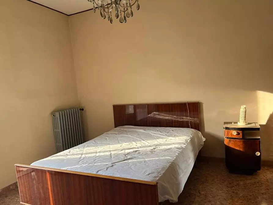 Immagine 6 di Appartamento in vendita  in Pierosara a Genga