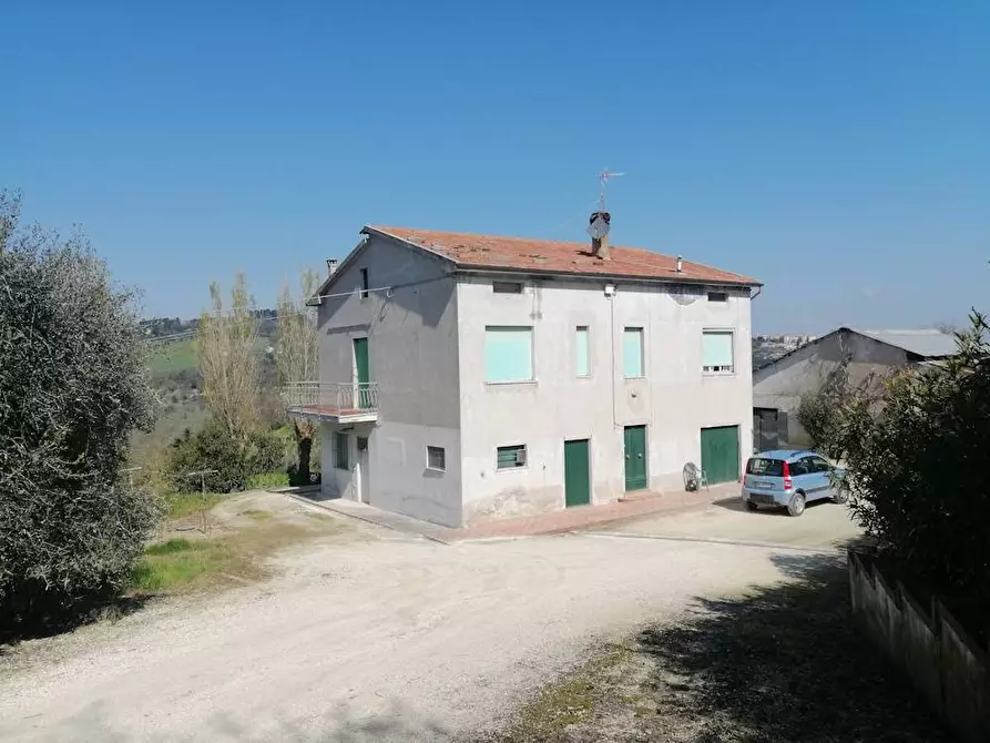Immagine 1 di Rustico / casale in vendita  in Via Forcone 1 a Cupramontana