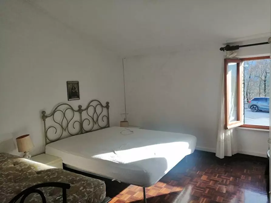 Immagine 9 di Appartamento in vendita  in Via Leopardi 28 a Frontone