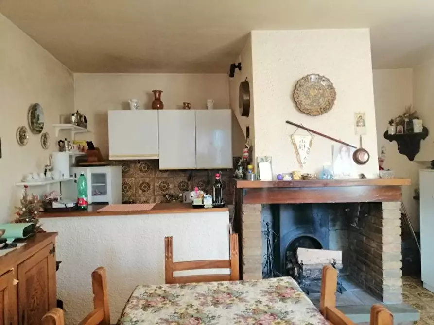 Immagine 7 di Appartamento in vendita  in Via Leopardi 28 a Frontone