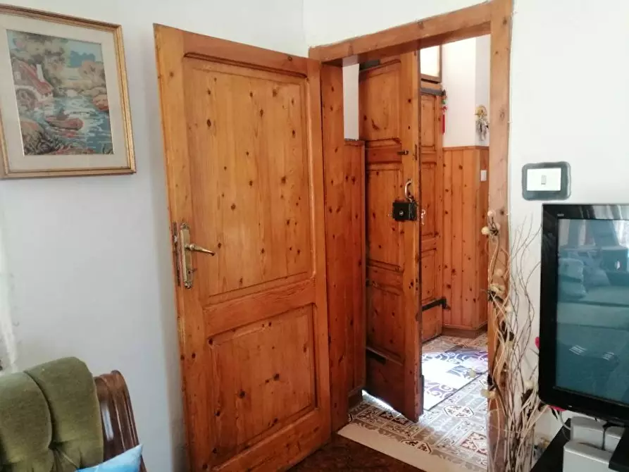 Immagine 21 di Rustico / casale in vendita  in localita'  casacolonna 1 a Sassoferrato