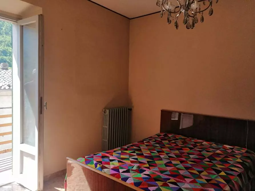 Immagine 10 di Appartamento in vendita  in Pierosara a Genga
