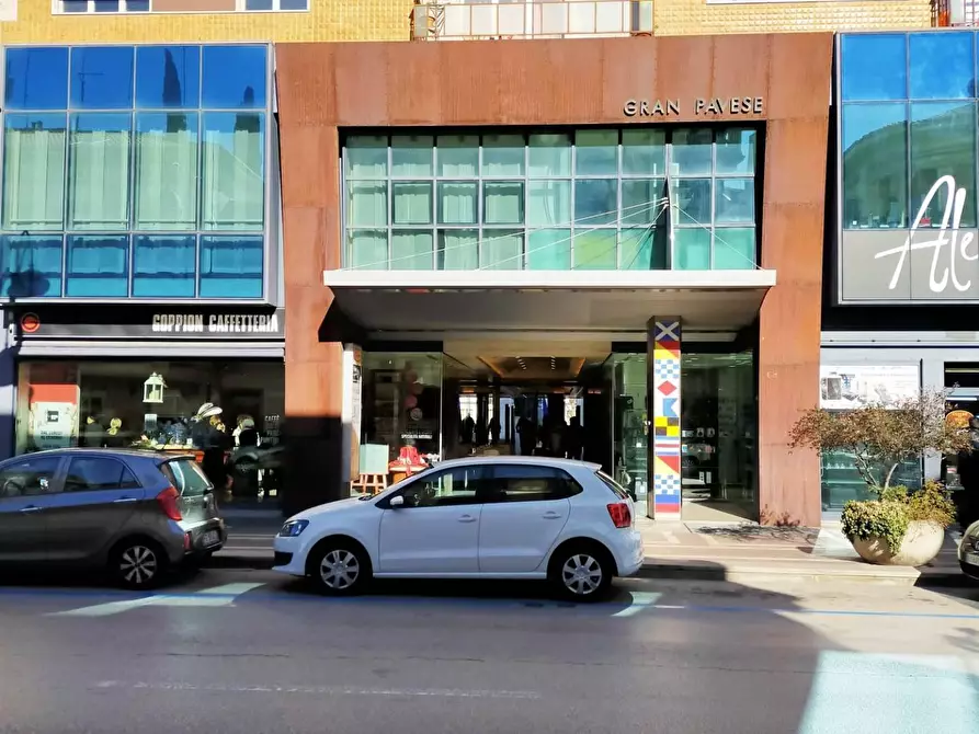 Immagine 8 di Appartamento in vendita  in Via Duca d'Aosta a Monfalcone