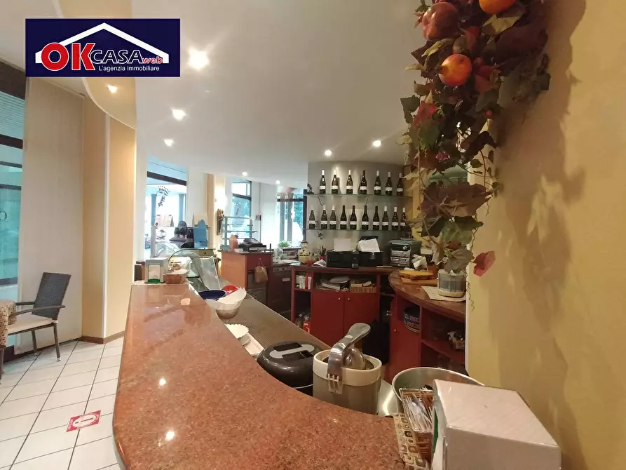 Immagine 10 di Attività commerciale in vendita  in via ugo foscolo a Monfalcone