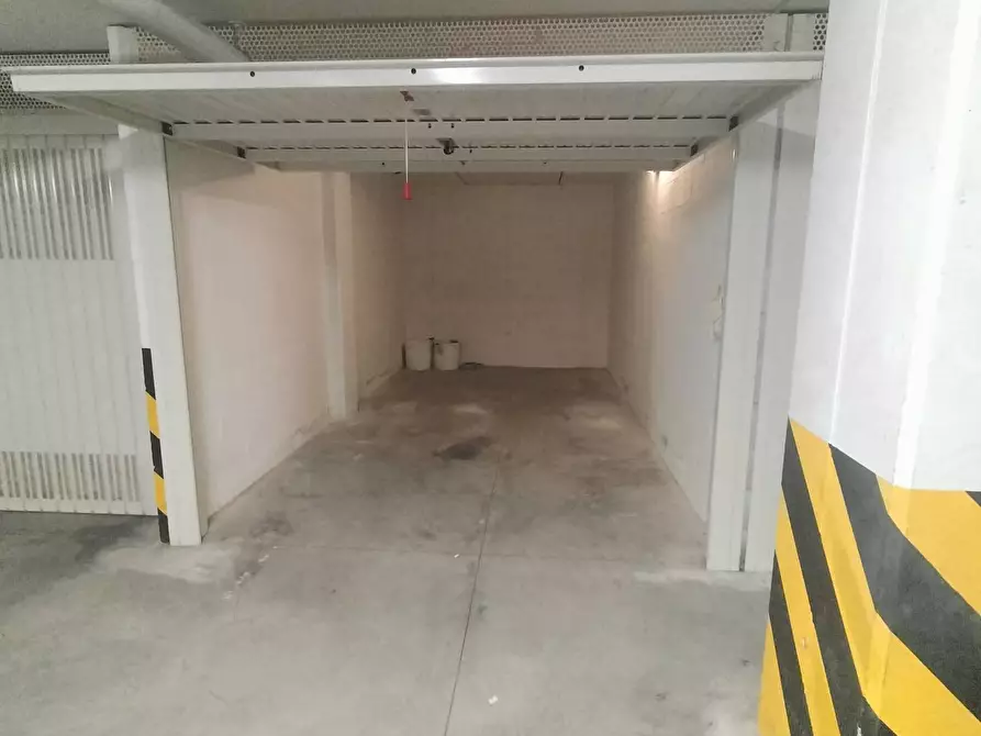 Immagine 3 di Box auto in vendita  in VIA ACQUE GRADATE a Monfalcone