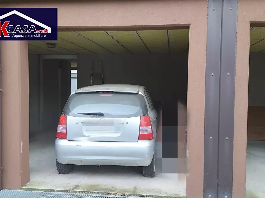 Immagine 9 di Appartamento in vendita  in piazzale aldo moro a Bagnaria Arsa