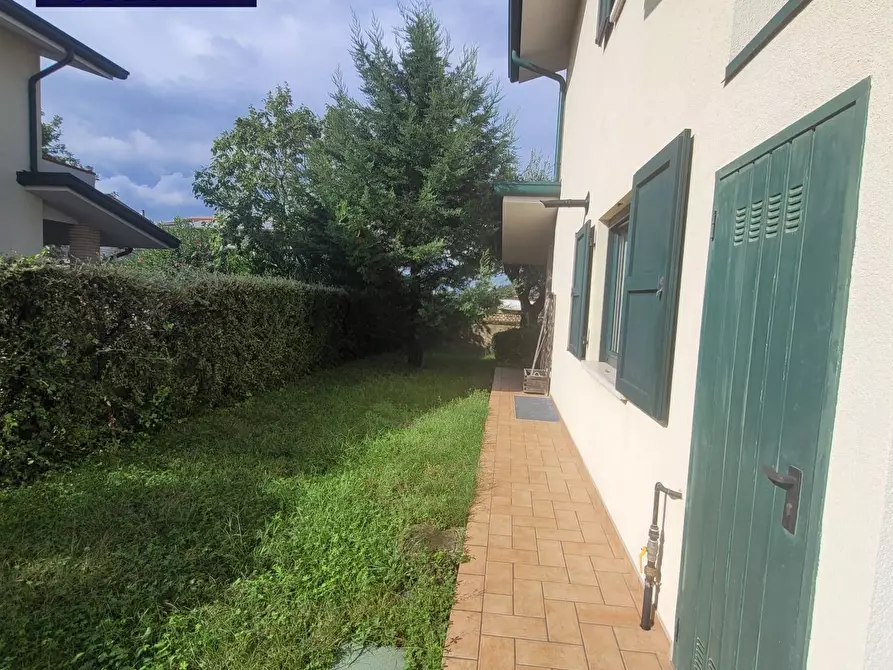 Immagine 36 di Villa in vendita  in Via Marco Polo a San Canzian D'isonzo