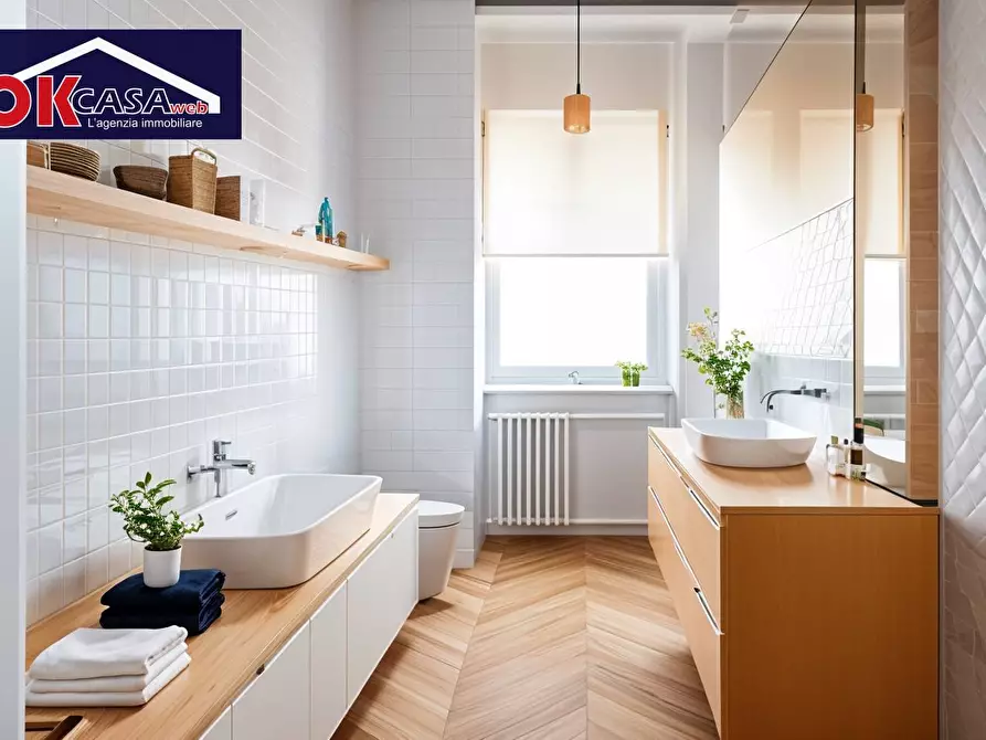 Immagine 2 di Appartamento in vendita  in via verdi a Verona