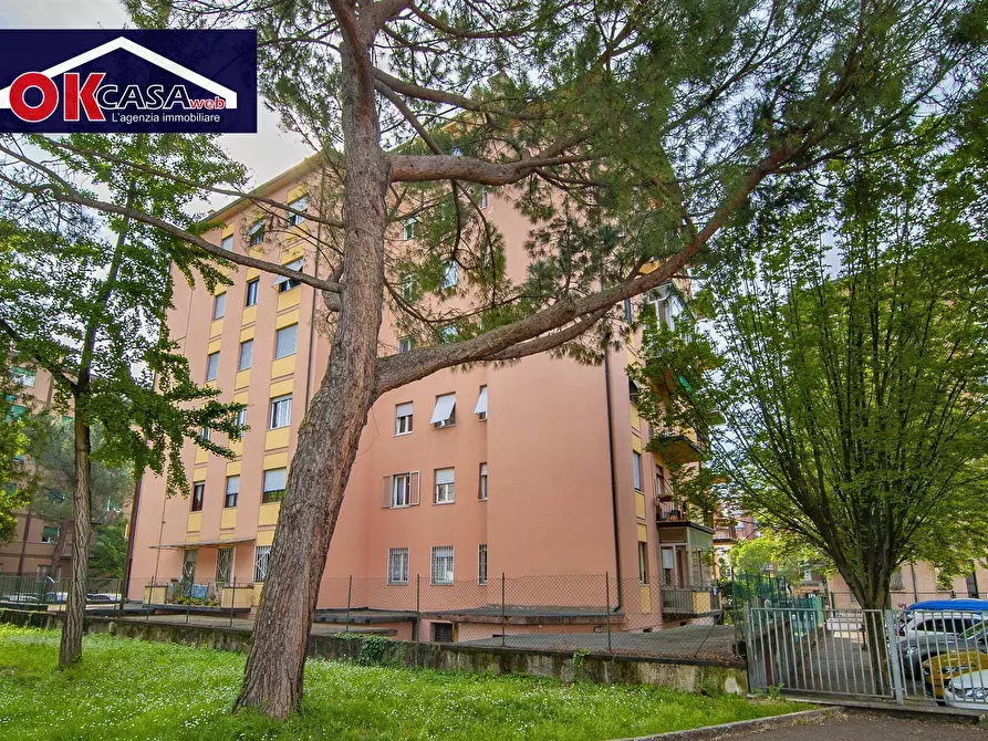 Immagine 31 di Appartamento in vendita  in via Giovanni da Verrazzano 8 a Verona