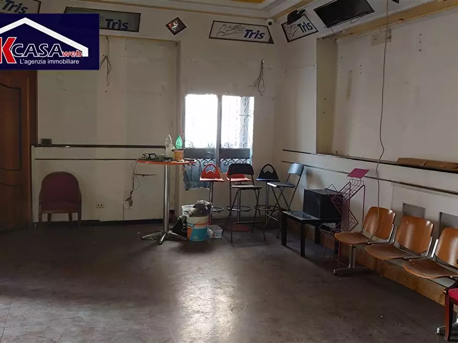 Immagine 2 di Attività commerciale in affitto  in Via Carducci a Verona