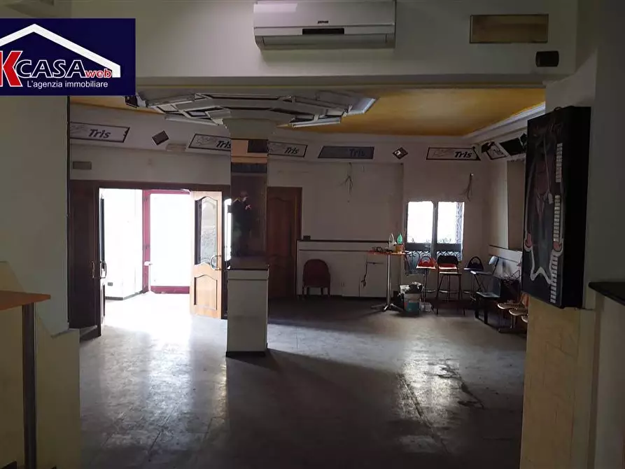 Immagine 7 di Attività commerciale in affitto  in Via Carducci a Verona