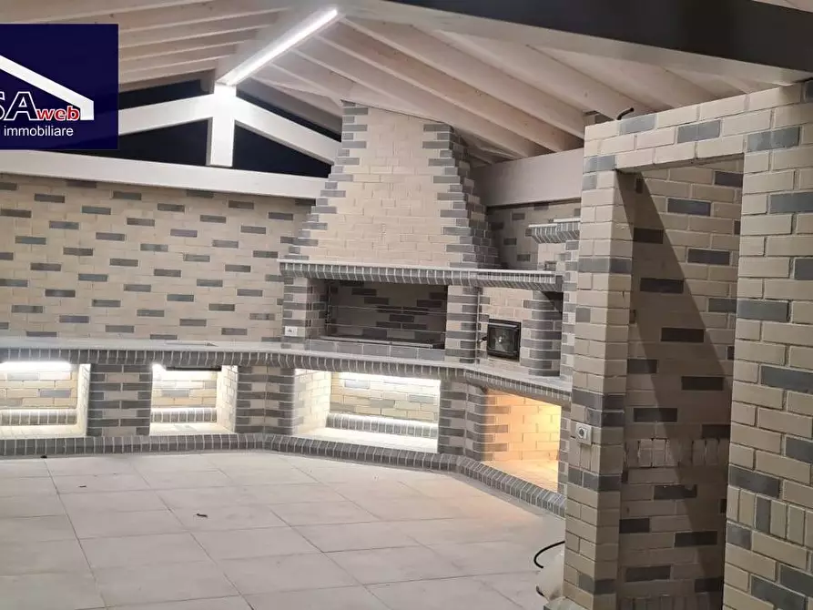 Immagine 20 di Palazzo in vendita  in località Ca di Mezzo a Bussolengo