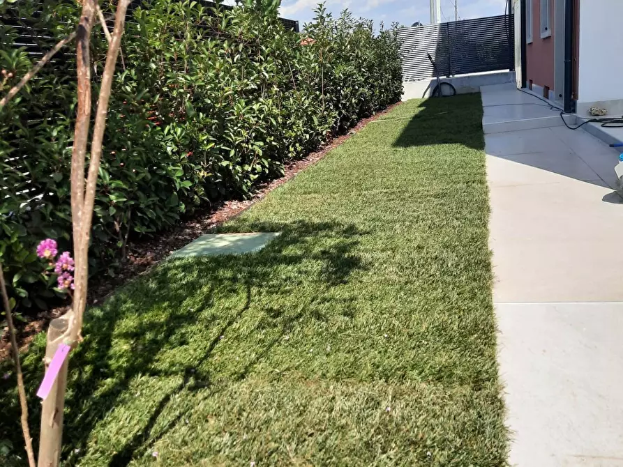 Immagine 25 di Palazzo in vendita  in località Ca di Mezzo a Bussolengo