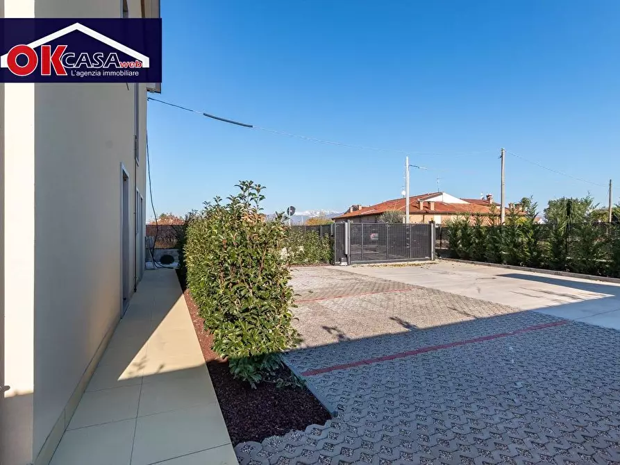 Immagine 30 di Palazzo in vendita  in località Ca di Mezzo a Bussolengo