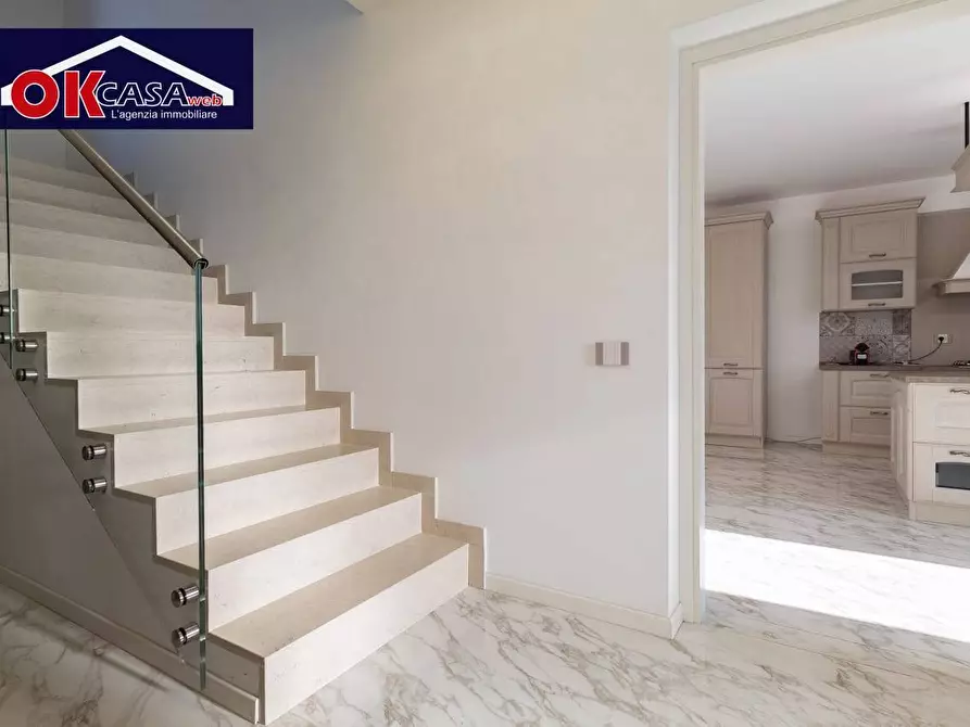 Immagine 36 di Palazzo in vendita  in località Ca di Mezzo a Bussolengo