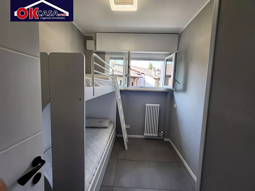 Immagine 15 di Appartamento in vendita  in via pò 1 a Peschiera Del Garda