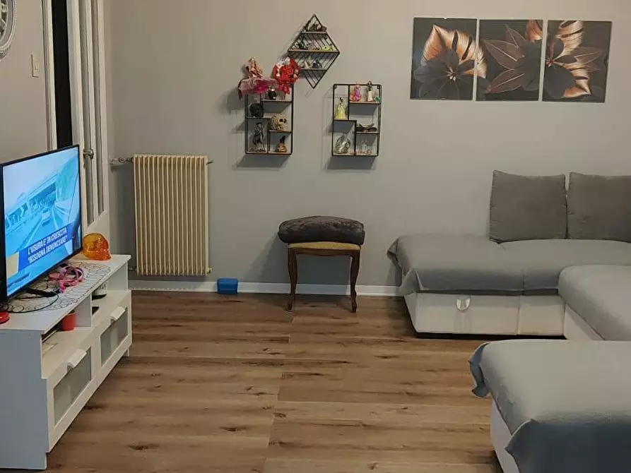 Immagine 4 di Appartamento in vendita  in Via Gorizia a Cormons