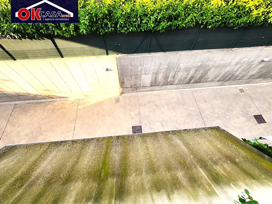 Immagine 35 di Villetta a schiera in vendita  in via sauro 20 a Sirmione