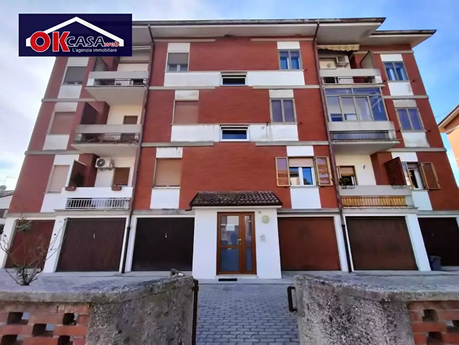 Immagine 12 di Appartamento in vendita  in Via M.L.King a Cormons