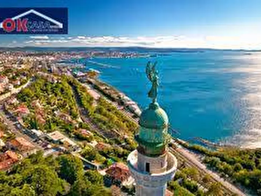 Immagine 7 di Casa semindipendente in vendita  in Via Giorgio Levitz a Trieste