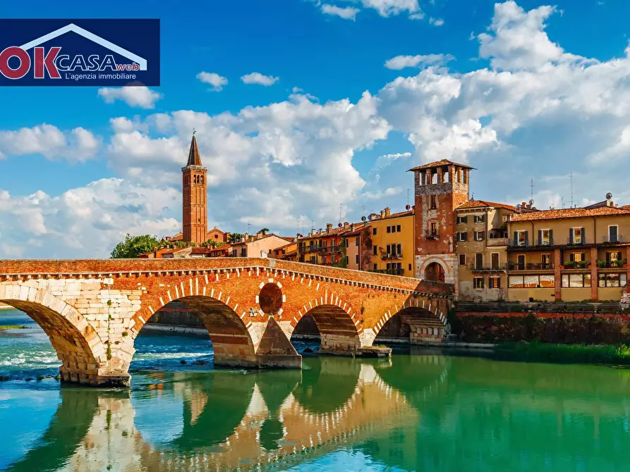 Immagine 4 di Box auto in vendita  in Piazza Bra' a Verona