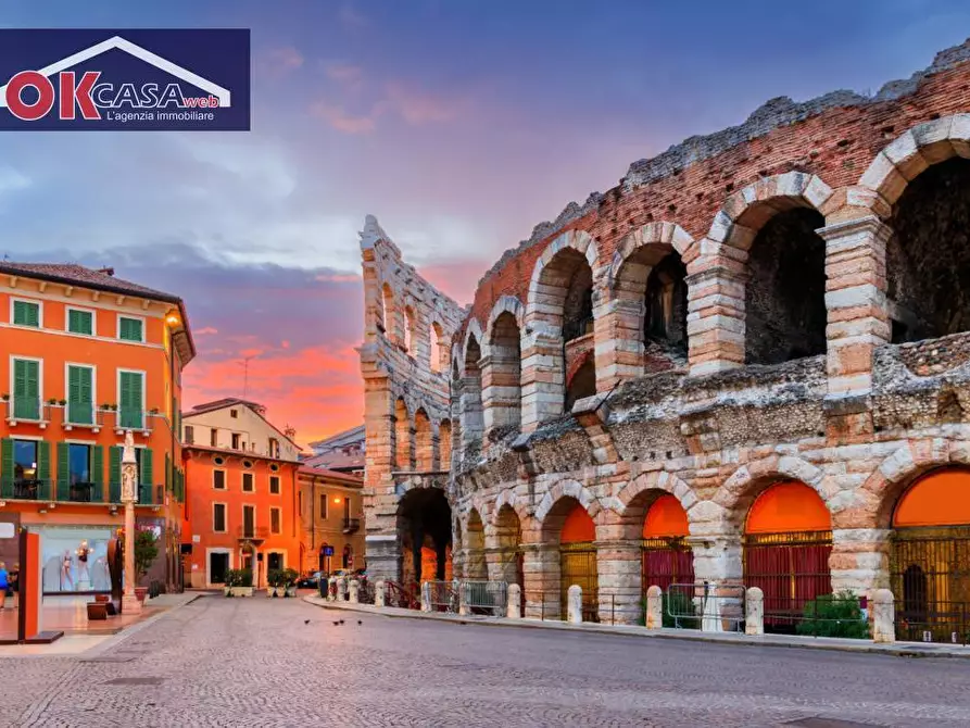Immagine 6 di Box auto in vendita  in Piazza Bra' a Verona