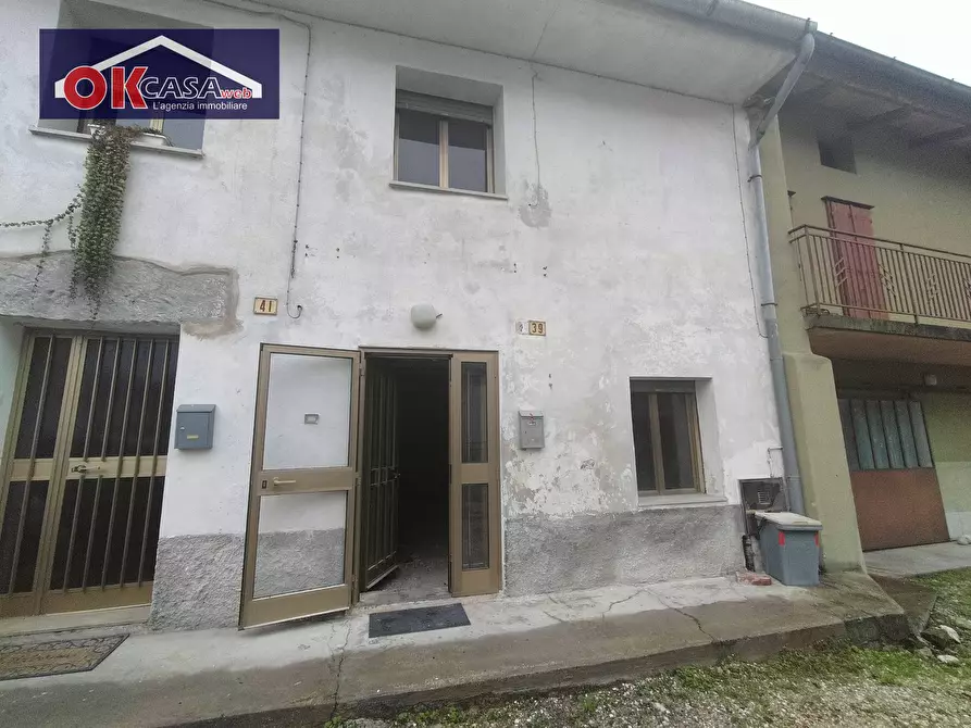 Immagine 3 di Appartamento in vendita  in Via San Giorgio a Cormons