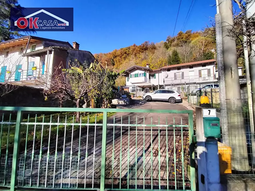 Immagine 2 di Casa semindipendente in vendita  in Via Androna delle Vigne 7 a Gorizia