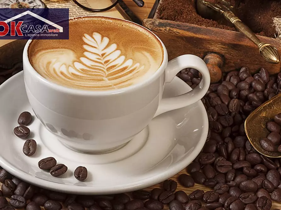 Immagine 1 di Attività commerciale in vendita  in via vigasio a Verona