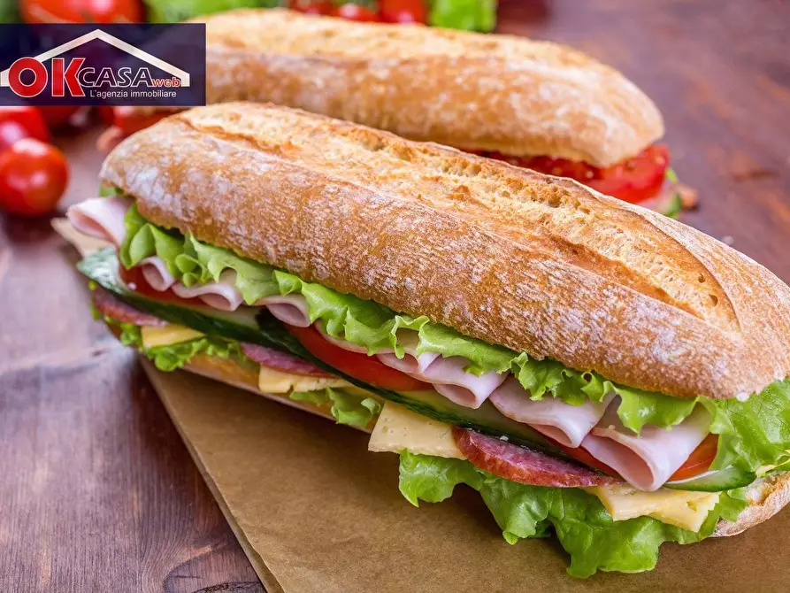 Immagine 5 di Attività commerciale in vendita  in via vigasio a Verona