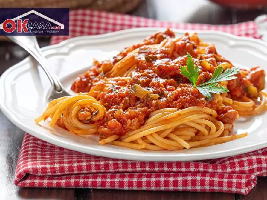 Immagine 4 di Attività commerciale in vendita  in via vigasio a Verona