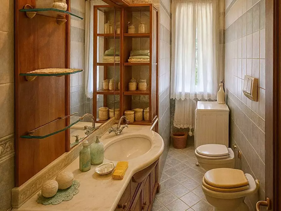 Immagine 13 di Appartamento in vendita  in via Montemezzi a Vigasio