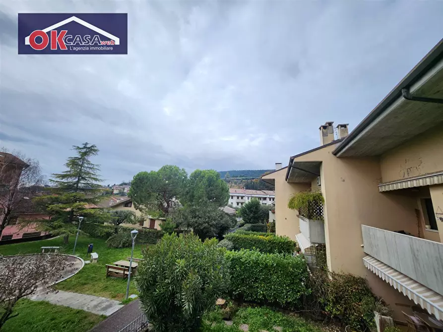 Immagine 22 di Appartamento in vendita  in via don luigi sturzo a Negrar di Valpolicella