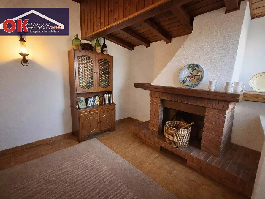 Immagine 8 di Appartamento in vendita  in via Montemezzi a Vigasio