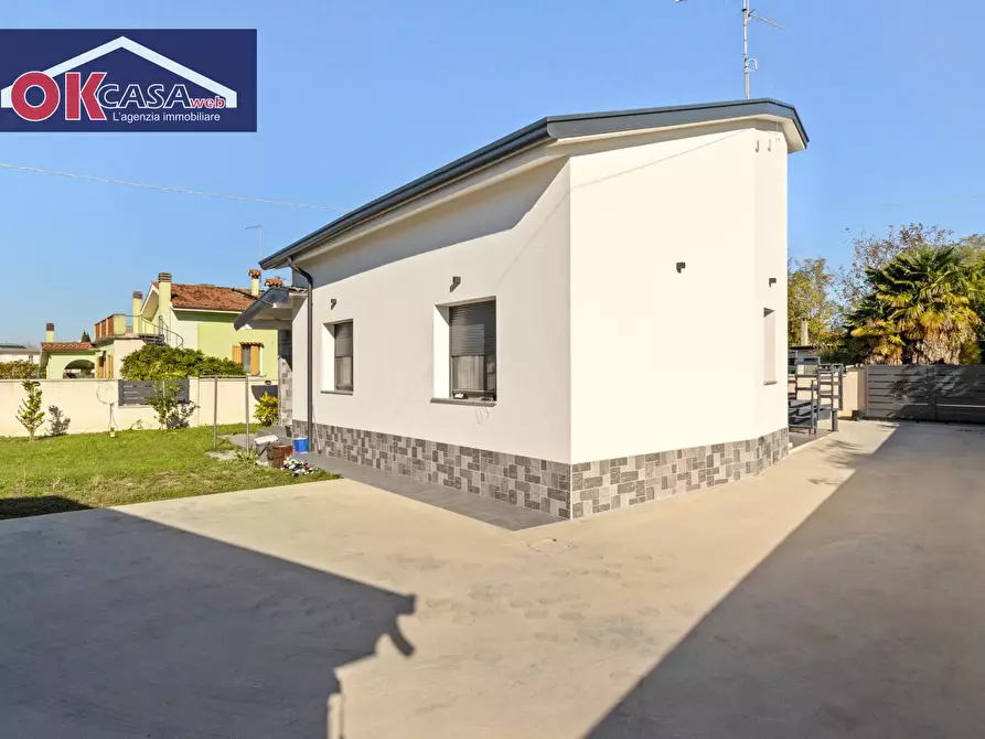 Immagine 8 di Villa in vendita  in Via Brancolo a Bagnaria Arsa