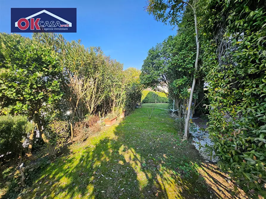 Immagine 39 di Villetta a schiera in vendita  in via degli ulivi a Pozzolengo