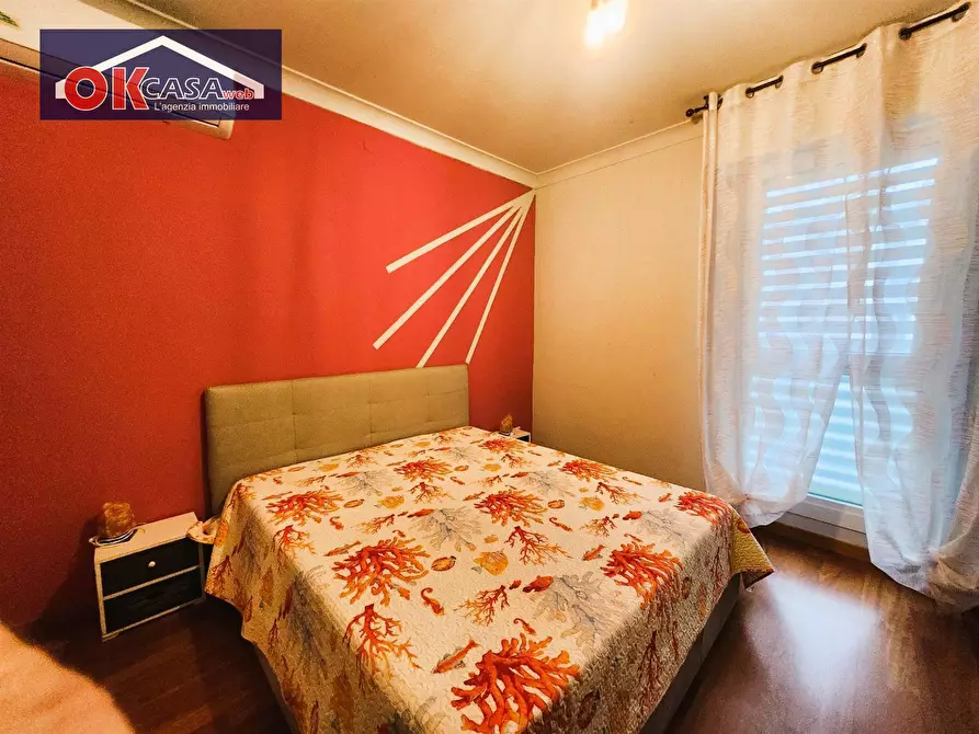 Immagine 9 di Appartamento in vendita  in via VENEZIA a Desenzano Del Garda