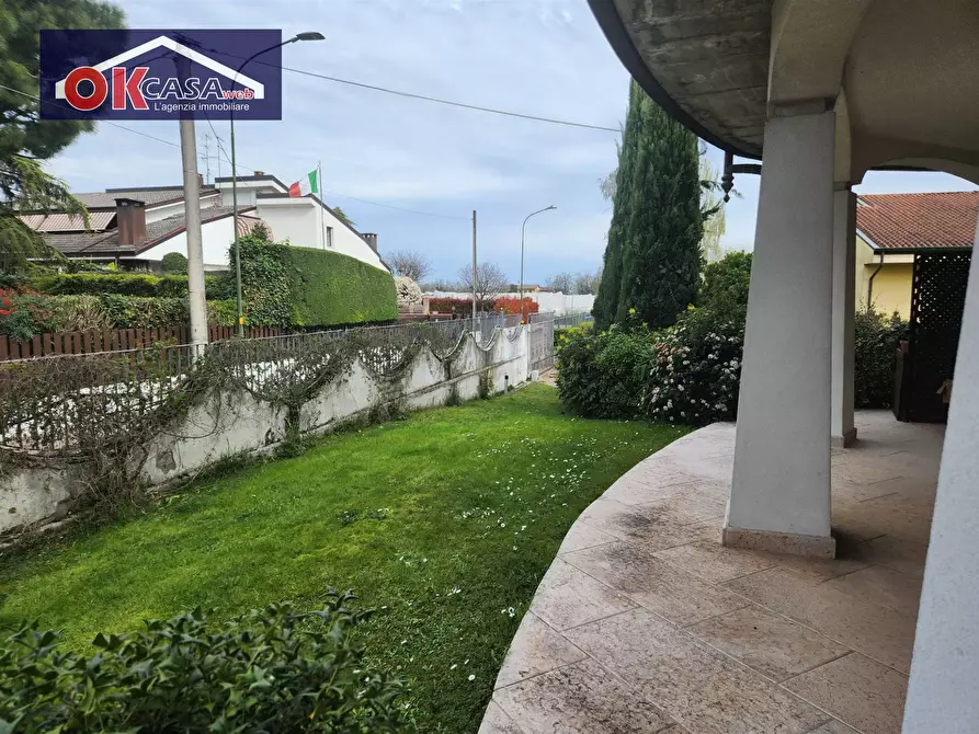 Immagine 33 di Villa in vendita  in Via Barbaresco a Buttapietra