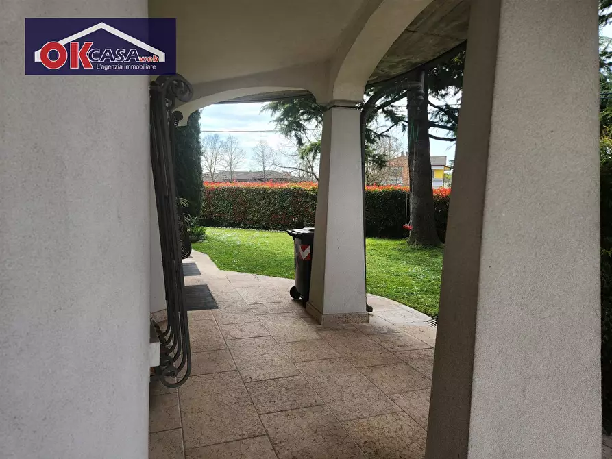 Immagine 34 di Villa in vendita  in Via Barbaresco a Buttapietra