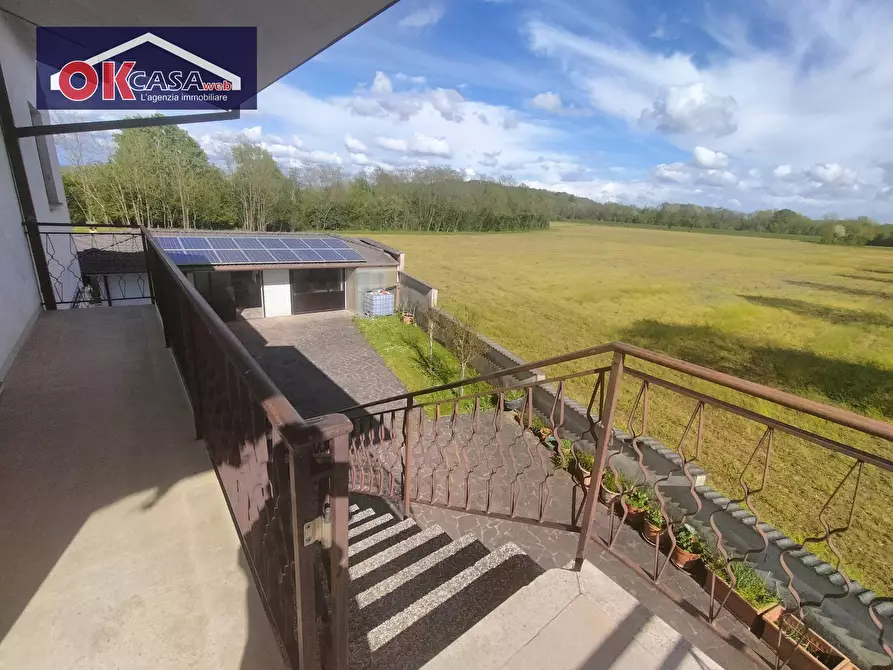 Immagine 4 di Casa indipendente in vendita  in Via Strauss a Chiopris Viscone