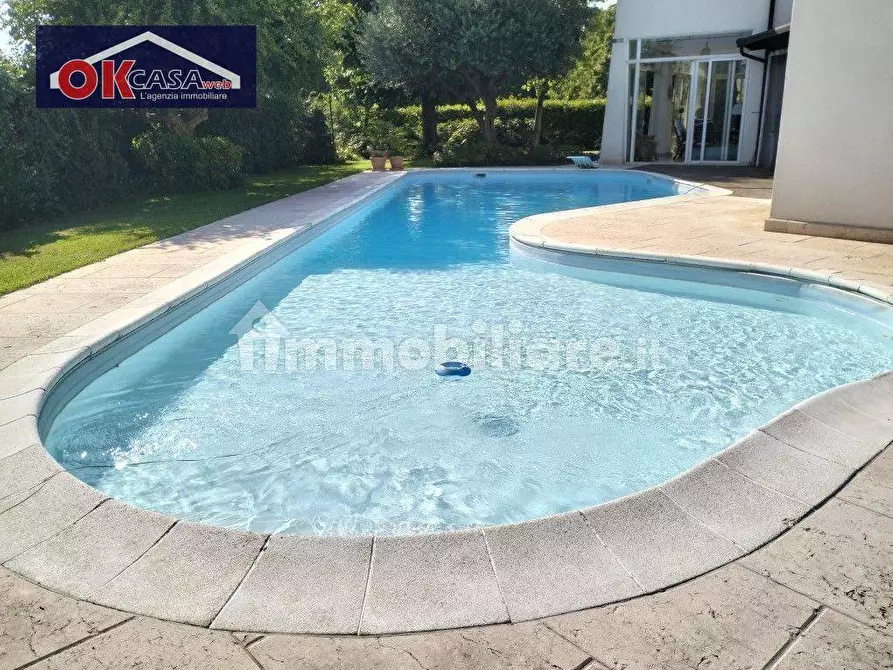 Immagine 38 di Villa in vendita  in Via Barbaresco a Buttapietra