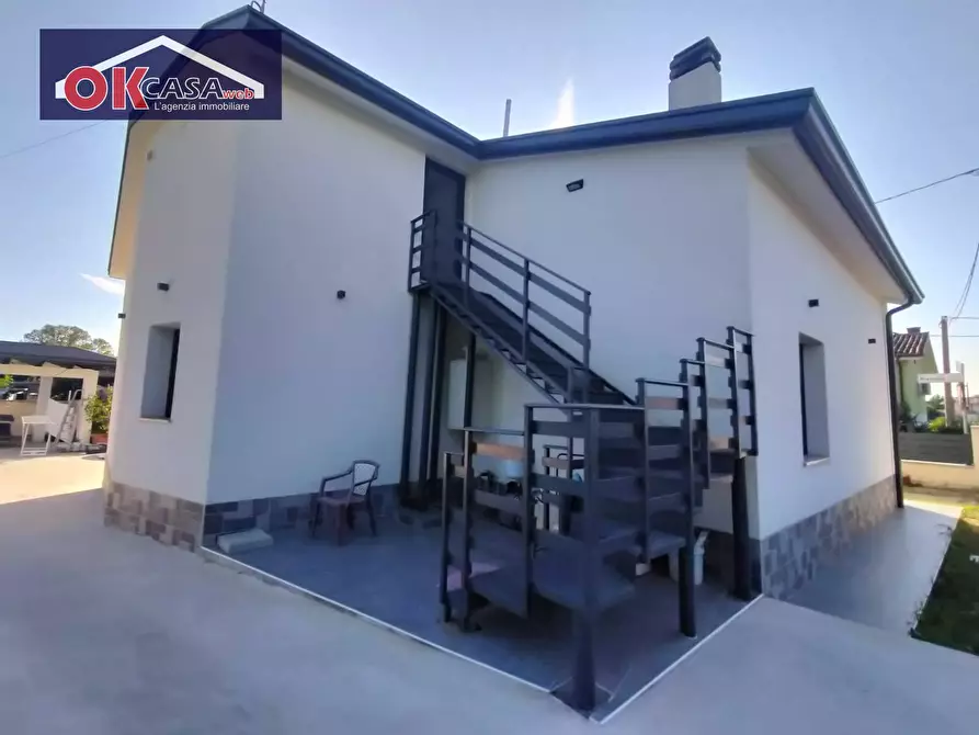 Immagine 4 di Villa in vendita  in Via Brancolo a Bagnaria Arsa